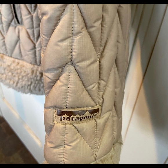 Patagonia Women's Jacket - Picture 3 of 5